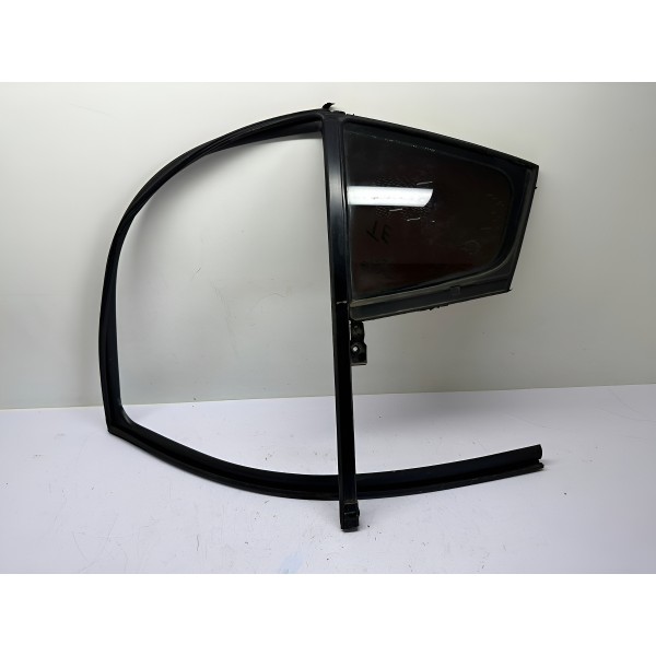 Vidro Fixo Traseiro Esquerdo Kia Cerato 2014