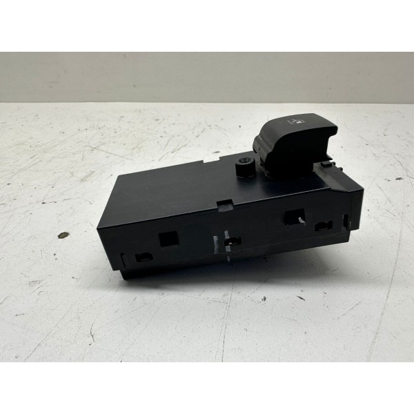 Botão Comando Do Vidro Dianteiro Direito Cruze Lt 2017 3707