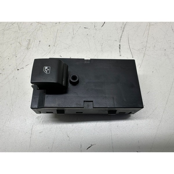 Botão Comando Do Vidro Dianteiro Direito Cruze Lt 2017 3707