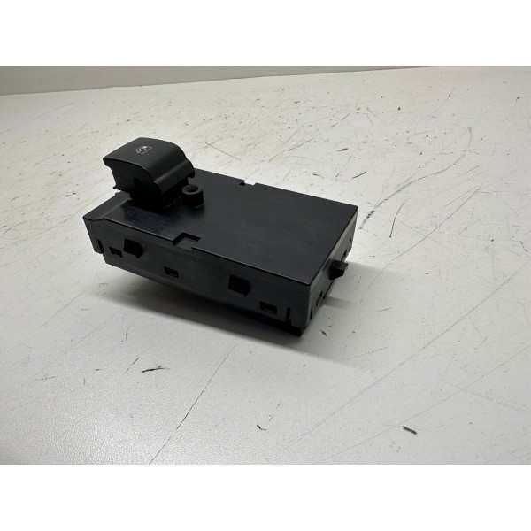 Botão Comando Do Vidro Dianteiro Direito Cruze Lt 2017 3707