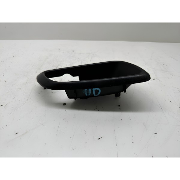 Moldura Maçaneta Int. Diant. Direita Dodge Journey 2013 421 Dianteira