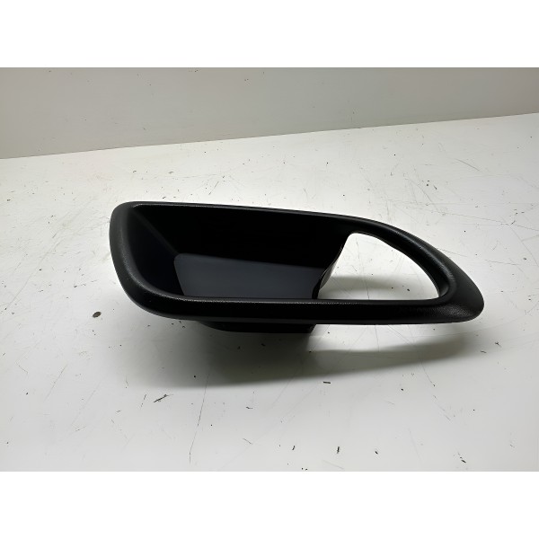 Moldura Maçaneta Interna Tras. Dir. Dodge Journey 2013 3969 Traseira