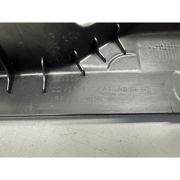 Acabamento Banco Diant Direito Cruze Lt 2017 3649 13594799