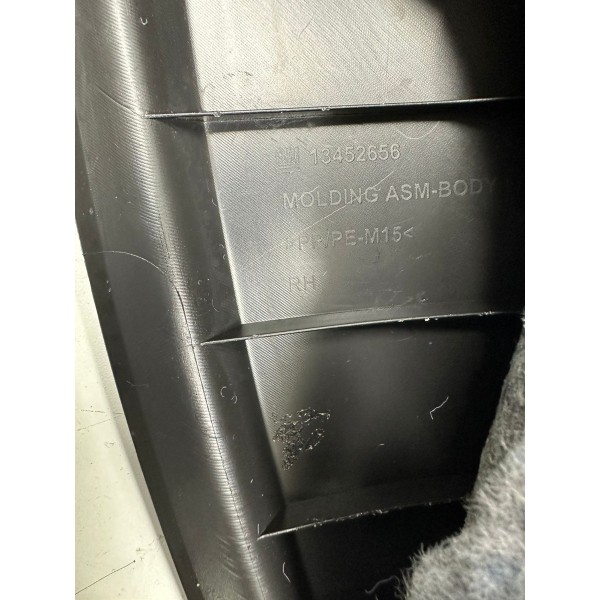 Acabamento Banco Traseiro Direito Cruze Lt 2017 13452656