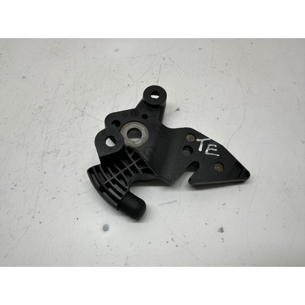 Trava Banco Traseiro Esquerdo Peugeot 208 2017 1118342 5252