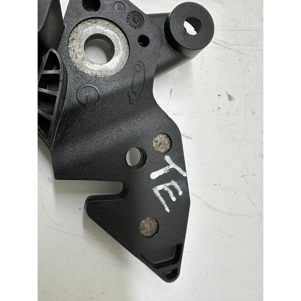 Trava Banco Traseiro Esquerdo Peugeot 208 2017 1118342 5252