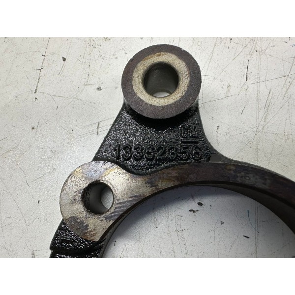 Suporte Pinça Traseira Esquerda Cruze Lt 2017 3631 13362356