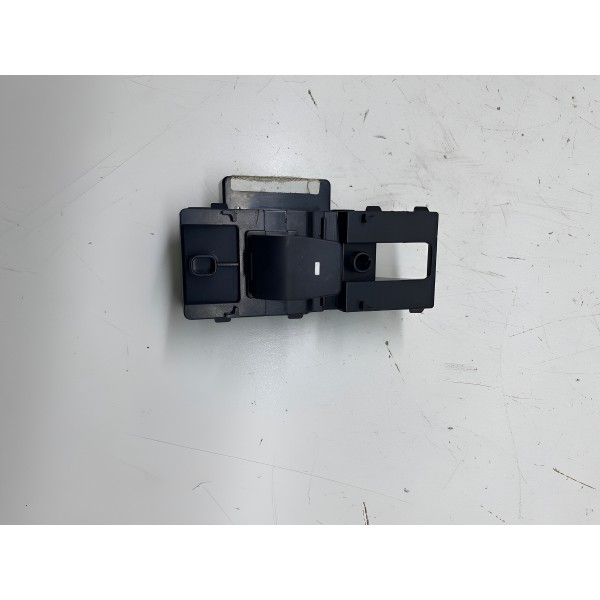 Botão Vidro Elétrico Tras. Direito Hyundai Elantra 2018 2100