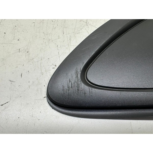 Moldura Traseira Esquerda Cruze Lt 2017 3565 84034202