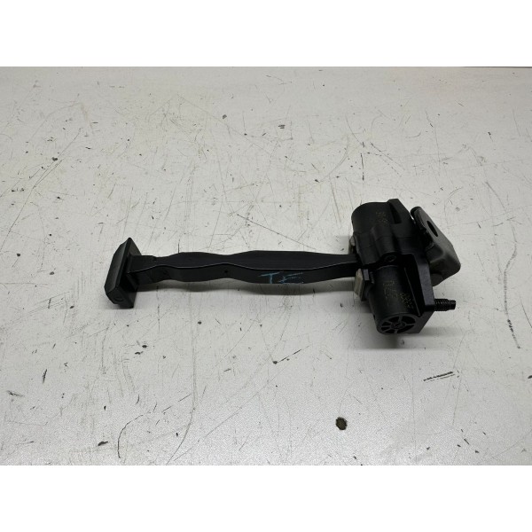 Limitador De Porta Traseiro Esquerdo Cruze Lt 2017 3561