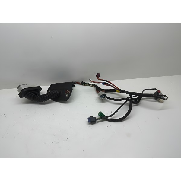 Chicote Da Porta Dianteira Direita Dodge Ram 2500 2012 1918