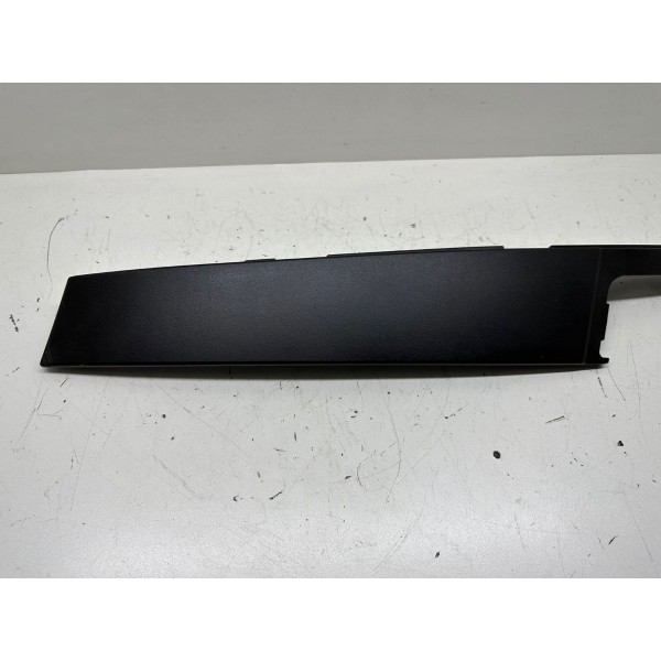 Acabamento Coluna Externa Diant. Direita Cruze Lt 2017 3546