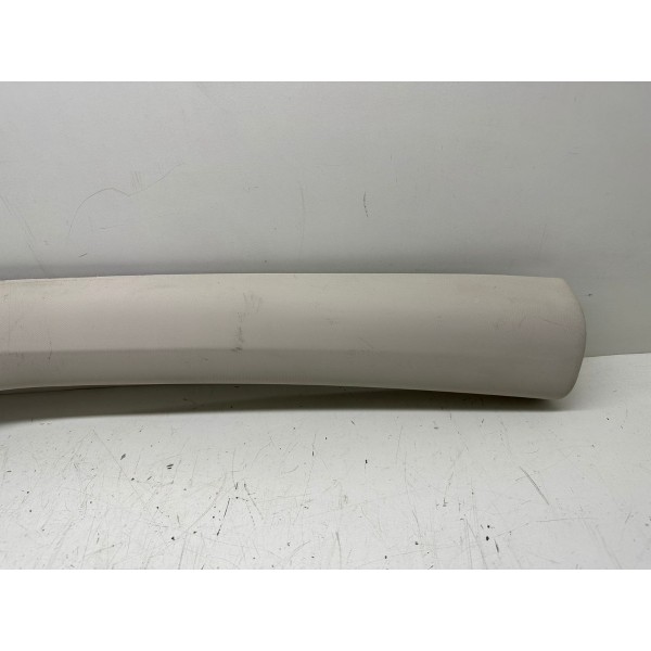 Acabamento Coluna Para Brisa Diant. Dir. Cruze Lt 2017 3545