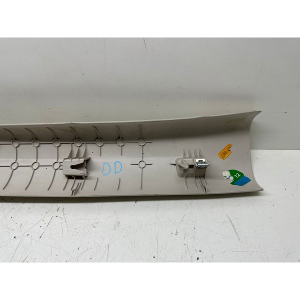 Acabamento Coluna Para Brisa Diant. Dir. Cruze Lt 2017 3545