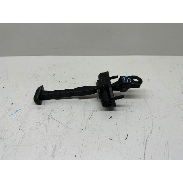 Limitador Da Porta Traseira Direita Cruze Lt 2017 3542