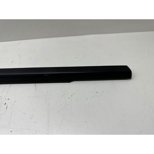 Pestana Externa Traseira Direita Cruze Lt 2017  84161354