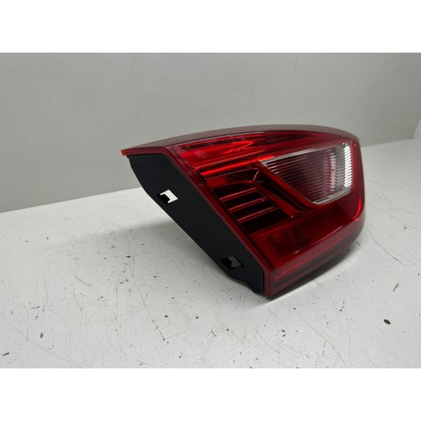 Lanterna Tampa Traseira Esquerda Cruze Lt 2017 84258208