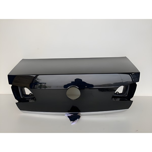 Tampa Traseira Vw Passat 2012 Sedan Preto Preto
