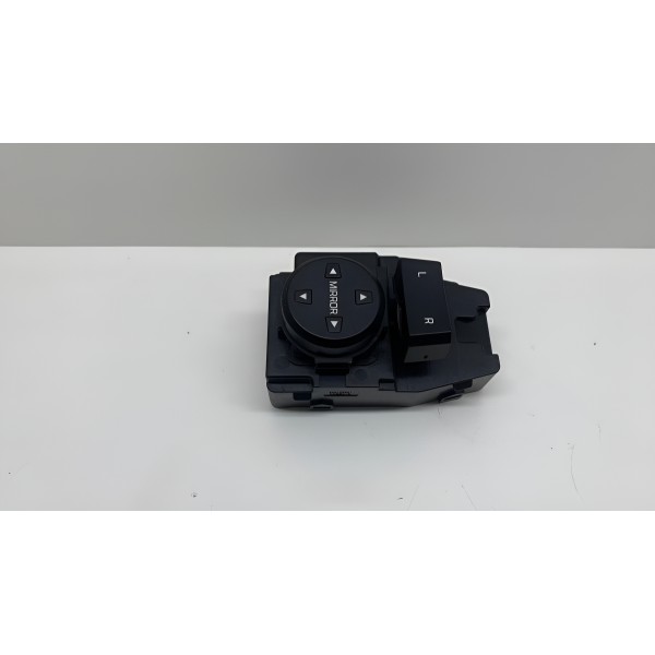 Botão Retrovisor Elétrico Elantra 2018 571