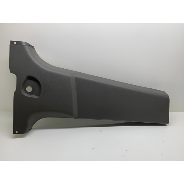 Acabamento Inferior Coluna Direita Tucson 2012 675