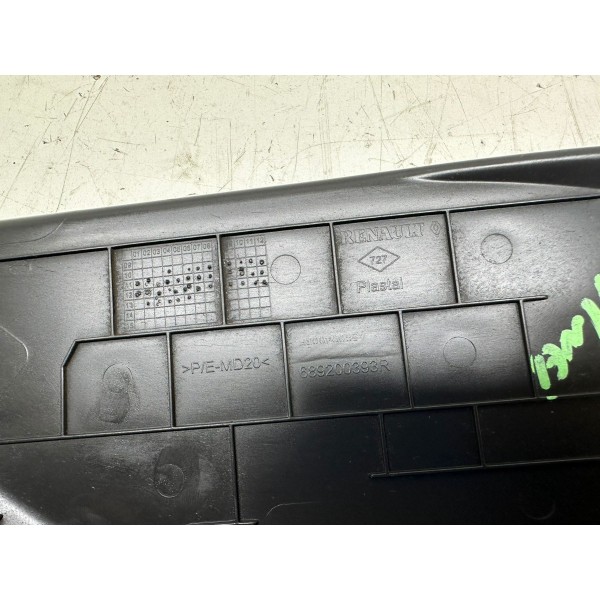 Acabamento Lateral Direita Fluence 2013 3511 689200393r