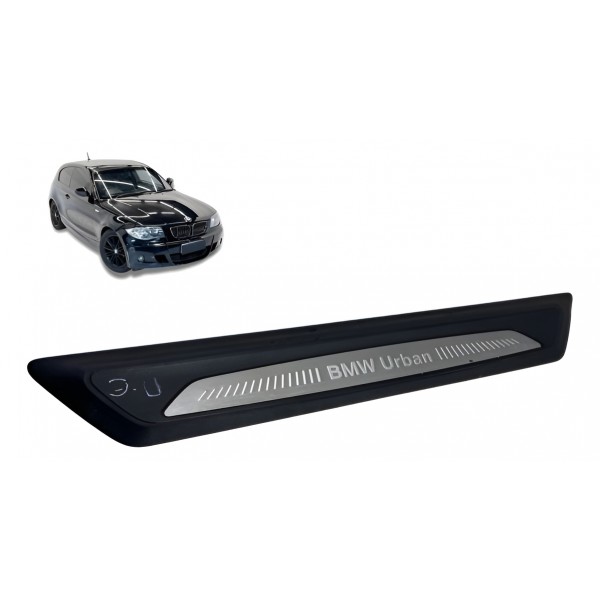 Soleira De Porta ( Dianteira Esquerda ) - Bmw 118i 2012 1.6 Preto