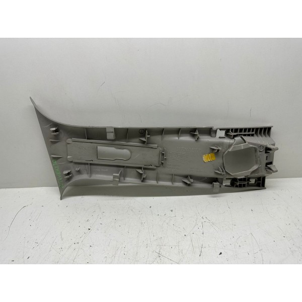 Acabamento Coluna Esquerda Fluence 2013 769148040r