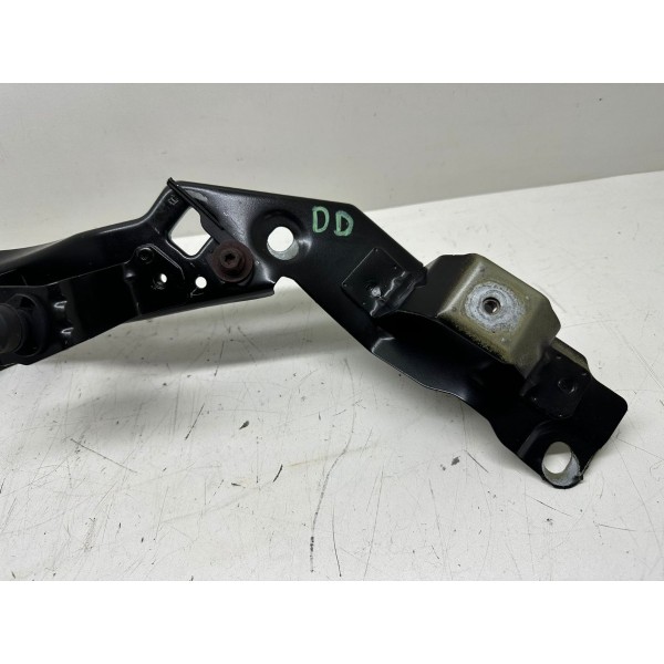 Suporte Farol Dianteiro Direito Fluence 2013