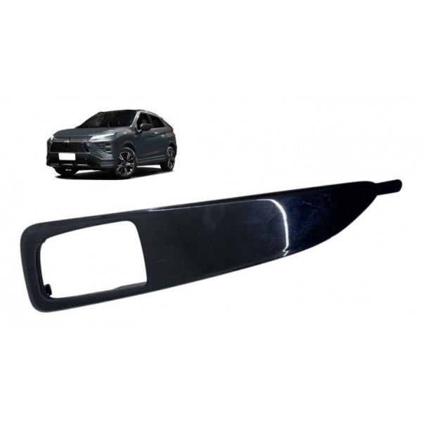 Acab / Puxador ( Tras Esquerdo ) - Mitsubishi Eclipse 2024