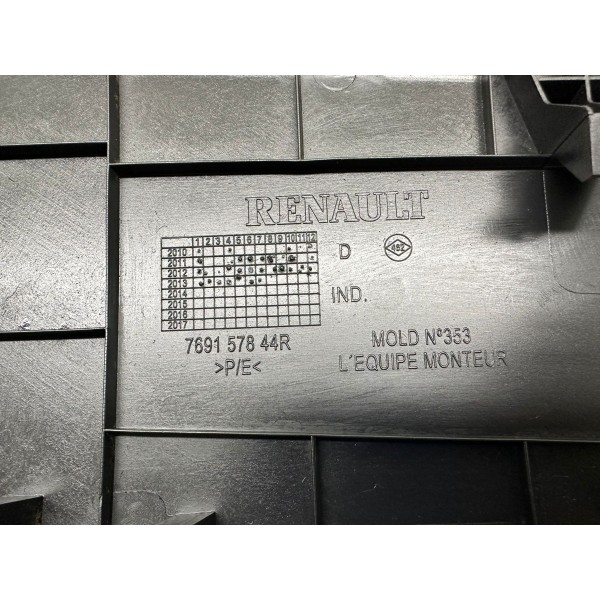 Acabamento Coluna Central Direita Fluence 2013