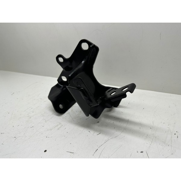 Suporte De Fixação Eixo Traseiro Direito Fluence 2013 3372