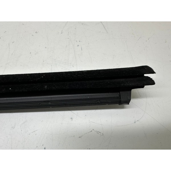 Pestana Interna Dian/esquerda Peugeot 208 2017 15018yb2 5217 Preto