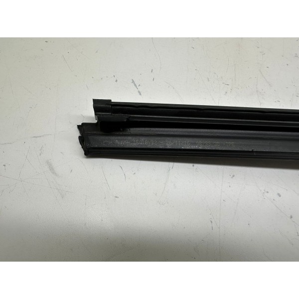 Pestana Interna Dian/esquerda Peugeot 208 2017 15018yb2 5217 Preto