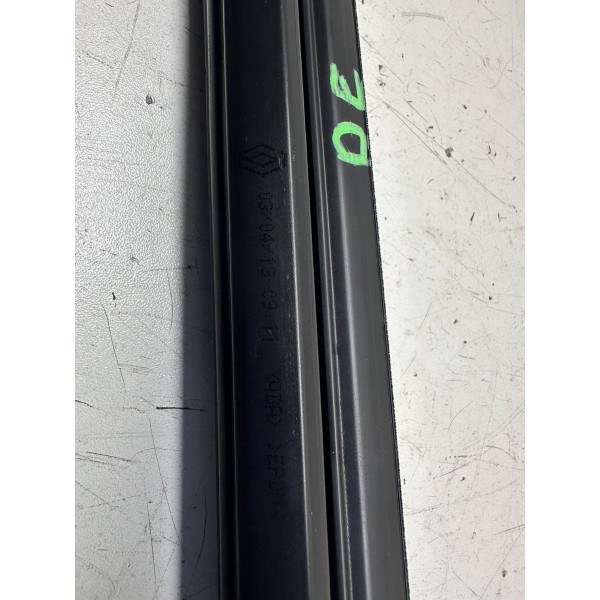 Pestana Interna Dianteira Esquerda Fluence 2013 3338