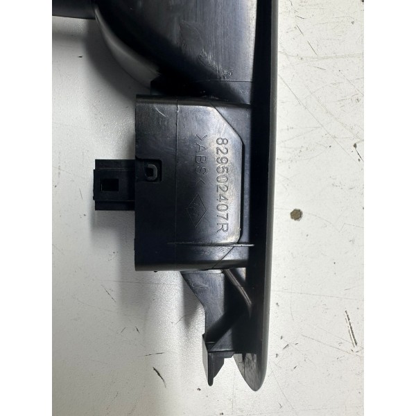 Comando Vidro Traseiro Esquerdo Fluence 2013 3330