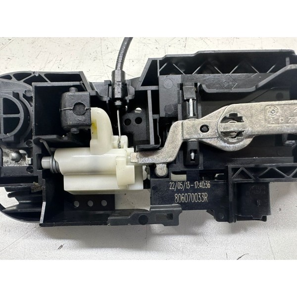 Maçaneta Externa Traseira Esquerda Fluence 2013 3327 Traseira