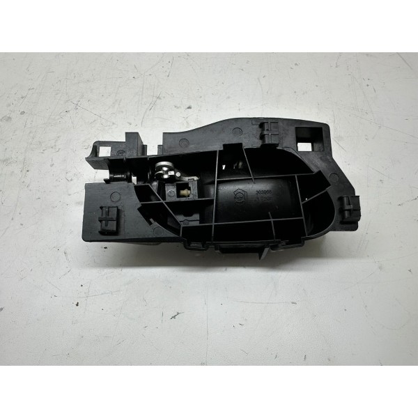 Maçaneta Interna Dian/esquerda Peugeot 208 2017 303966 5213 Dianteira
