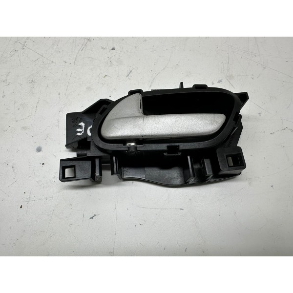 Maçaneta Interna Dian/esquerda Peugeot 208 2017 303966 5213 Dianteira