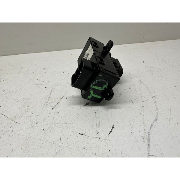 Botão Comando Vidro Tras Direito Kia Optima 2013 3276