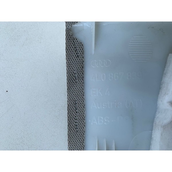 Acabamento Superior Traseiro Audi Q7 2012 4l0867839