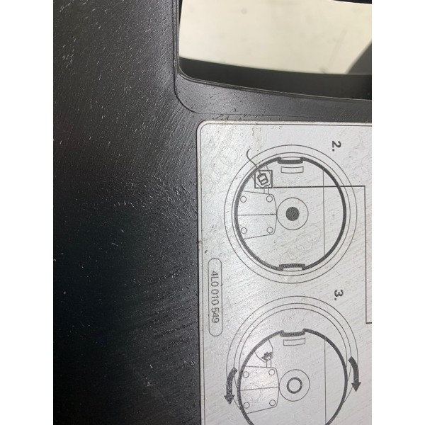 Subwoofer Bose Audi Q7 2012 4l0010549 Preto