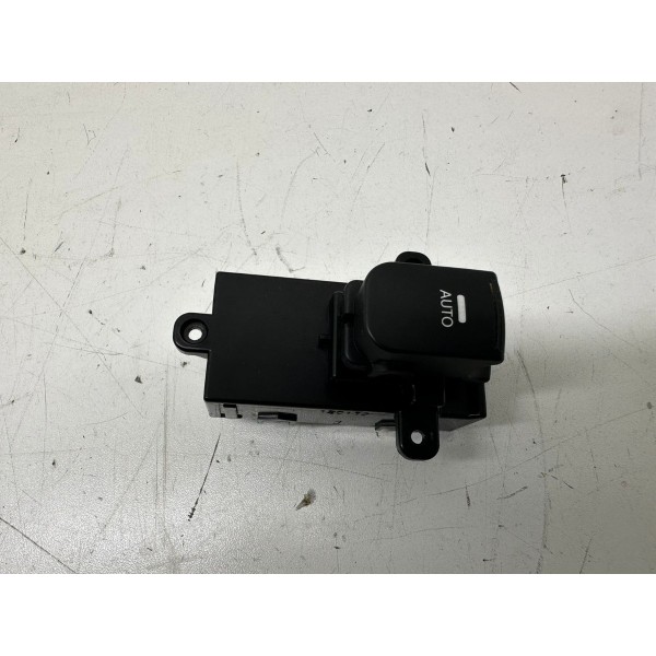 Botão Comando Vidro Dianteiro Direito Kia Optima 2013 3106