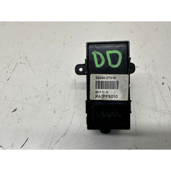 Botão Comando Vidro Dianteiro Direito Kia Optima 2013 3106