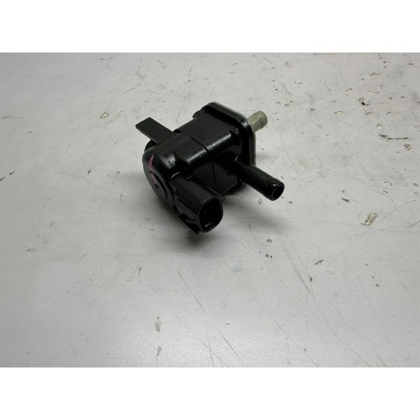 Válvula Canister Toyota Corolla 2013 9091012276 5142