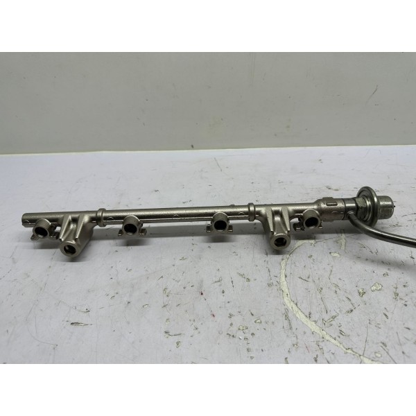 Flauta Bicos Injetores Toyota Corolla 2013 2327037010 5136