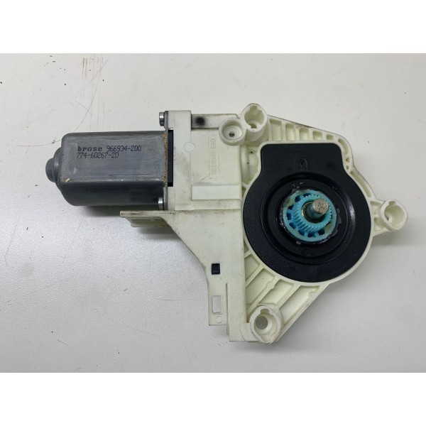 Motor Vidro Elétrico Tras. Dir. Audi Q7 2012 8k0959802 2837