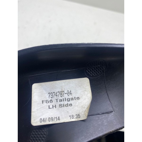 Acabamento Esquerdo Tampa Traseira Mini Cooper S 2015 2495