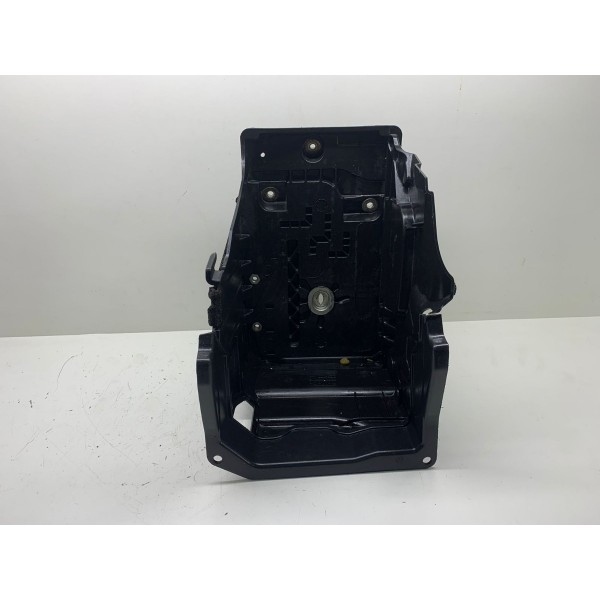 Suporte Da Bateria Evoque Dynamic 2013 2709