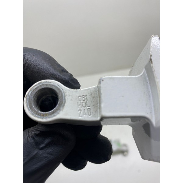 Par Suporte Dobradicas Traseira Esquerda Bmw 320i 2013 2381