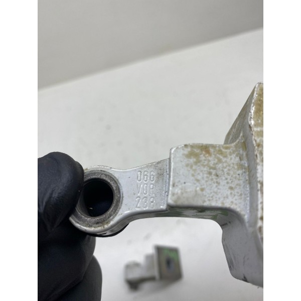 Par Suporte Dobradicas Dianteira Direita Bmw 320i 2013 2380